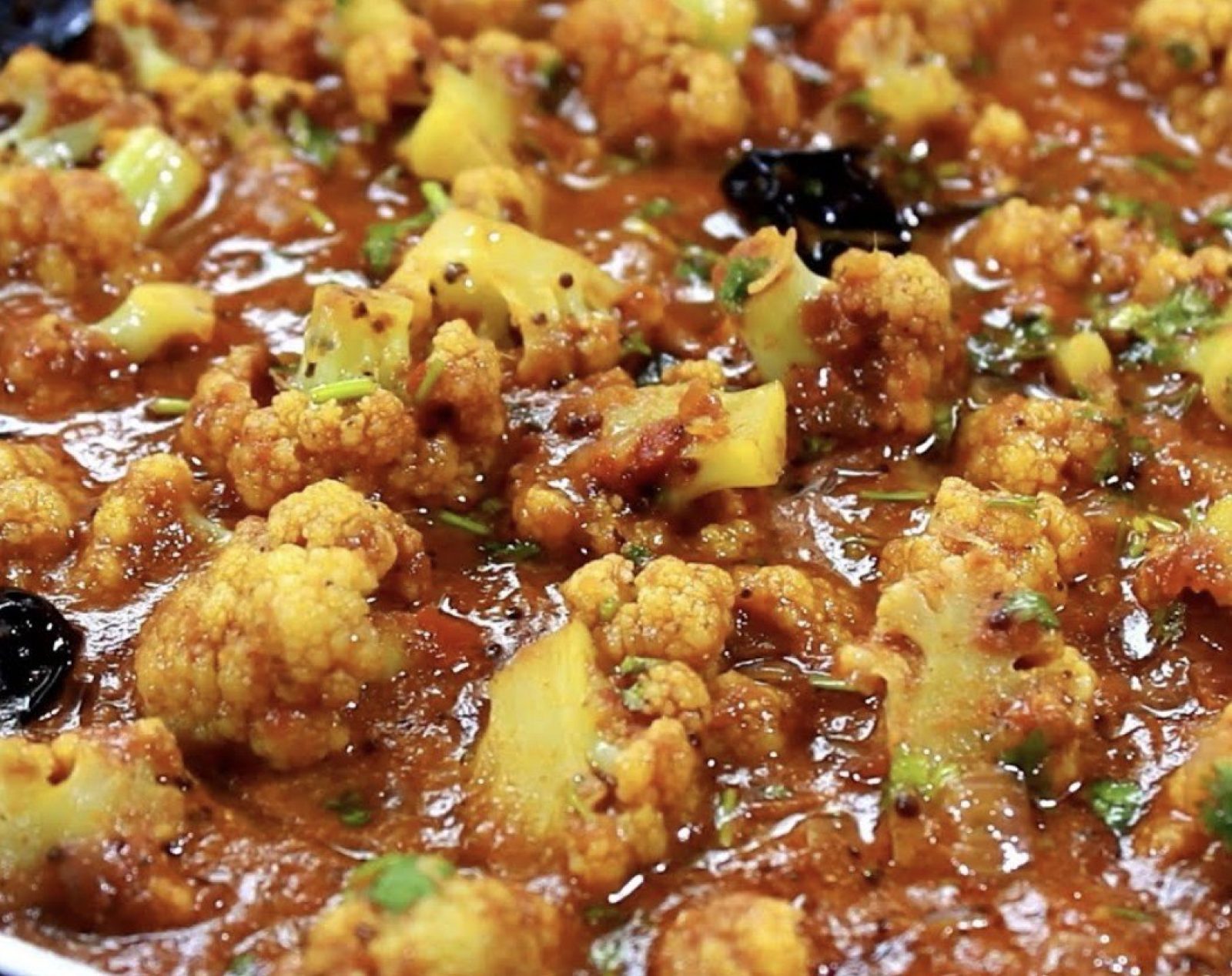 Sri Lankan Katharikai Pukova, Parripu Dal and Special Sri Lankan Rice